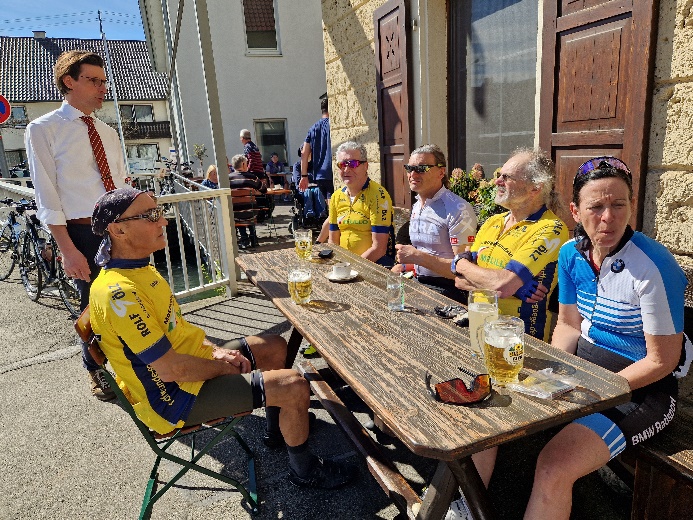 Kleine Einkehr bei Blank's ind Zwiefaltendorf